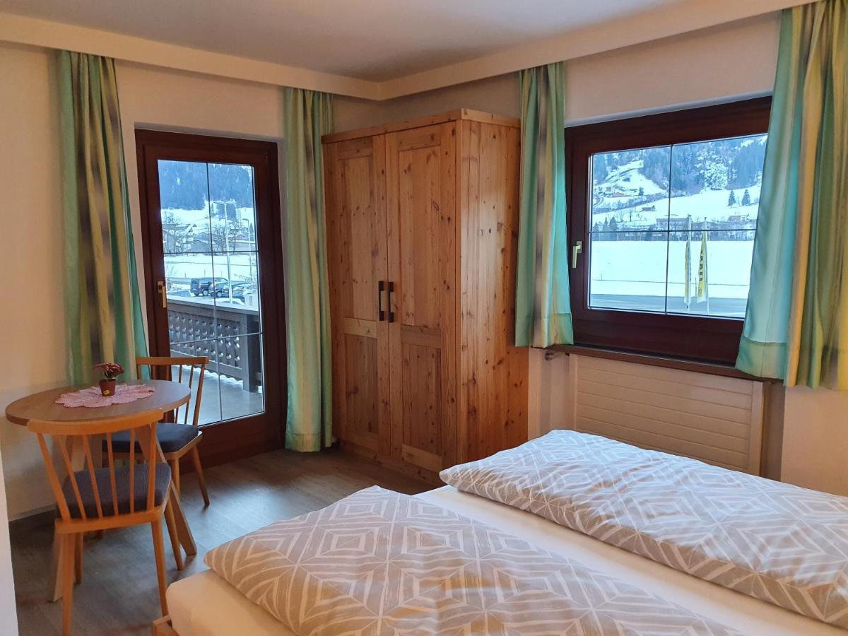 Ferienwohnung Kroell Zell am Ziller Exterior photo