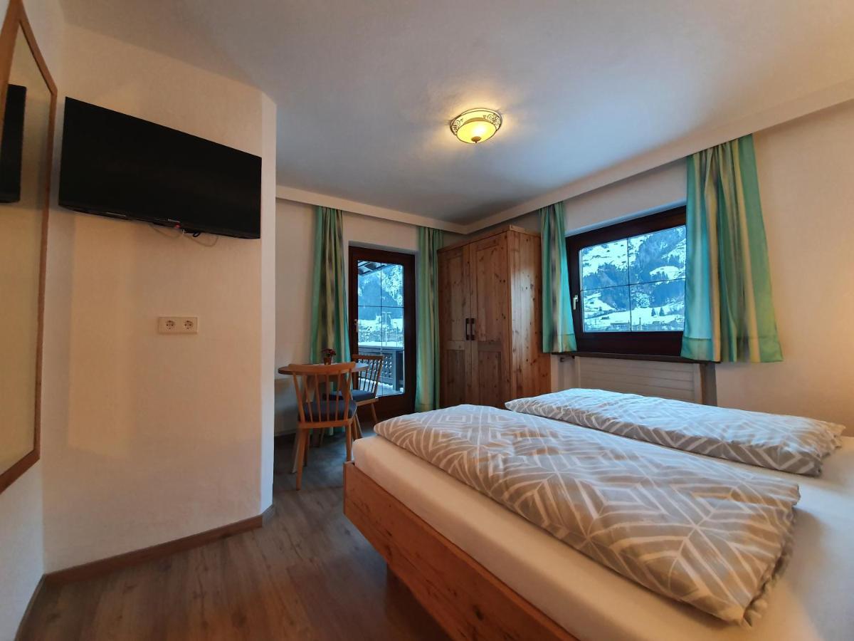Ferienwohnung Kroell Zell am Ziller Exterior photo